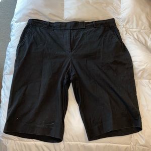 Women’s black Bermuda shorts